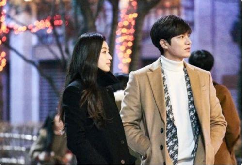 娱乐圈爆料博主谈韩国娱乐圈,爆料博主深度剖析幕后真相